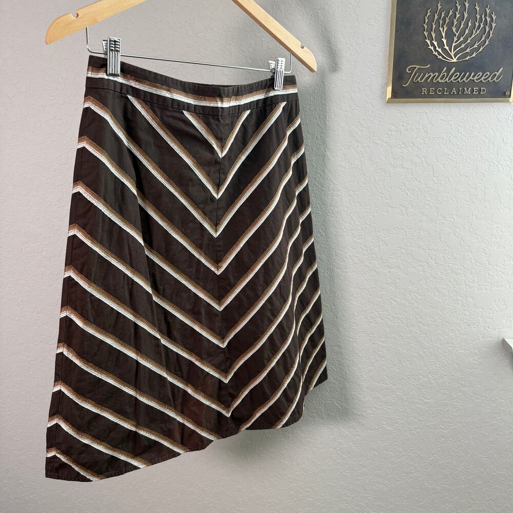 Women's Banana Republic Brown A-Line Skirt‎ with Ribbon Detailing Size 4 - Picture 9 of 10